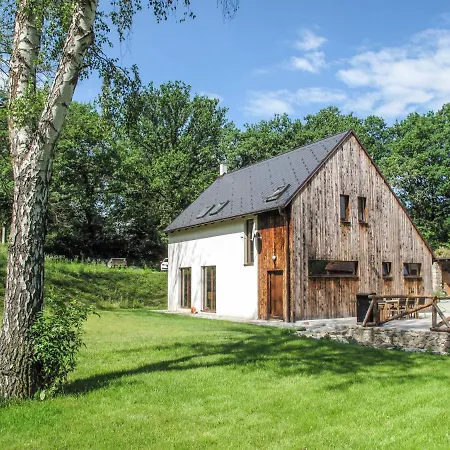 Holiday home Holiday Podlea¡anska½ Mla½n *