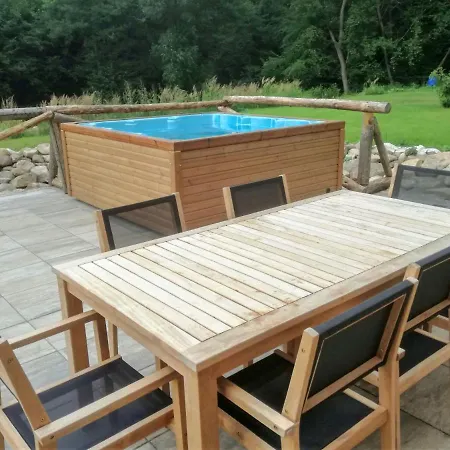 Holiday home Holiday Podlea¡anska½ Mla½n